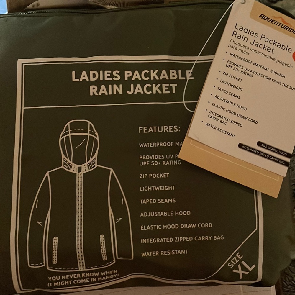 Ladies Packable XL Rain Jacket